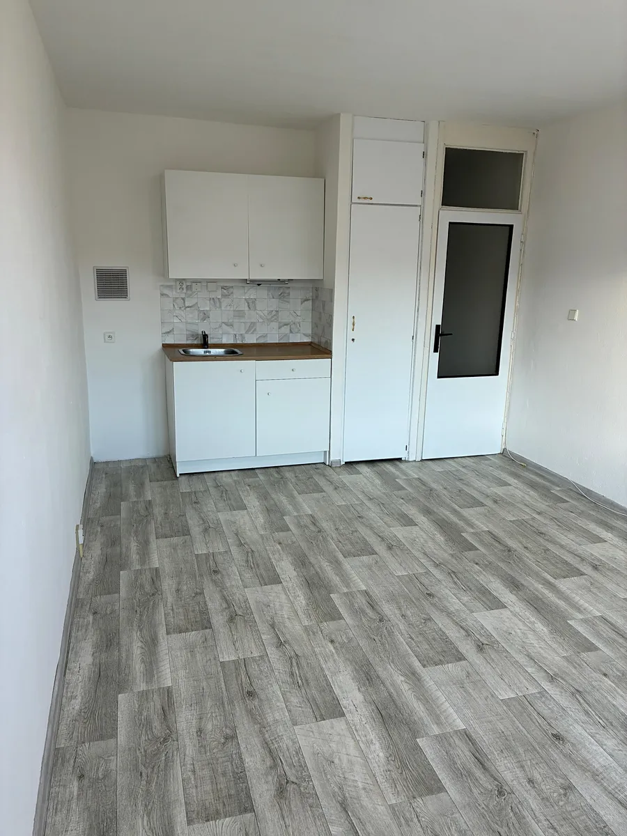 Pronájem bytu 1+kk 28 m²